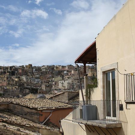 La Corte Di Ibla Ragusa Buitenkant foto