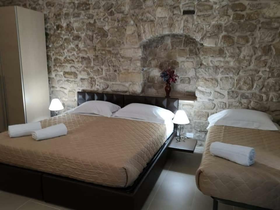 La Corte Di Ibla Ragusa Buitenkant foto